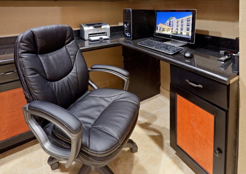 Comfort Inn & Suites Dallas Medical-Market Center Extérieur photo