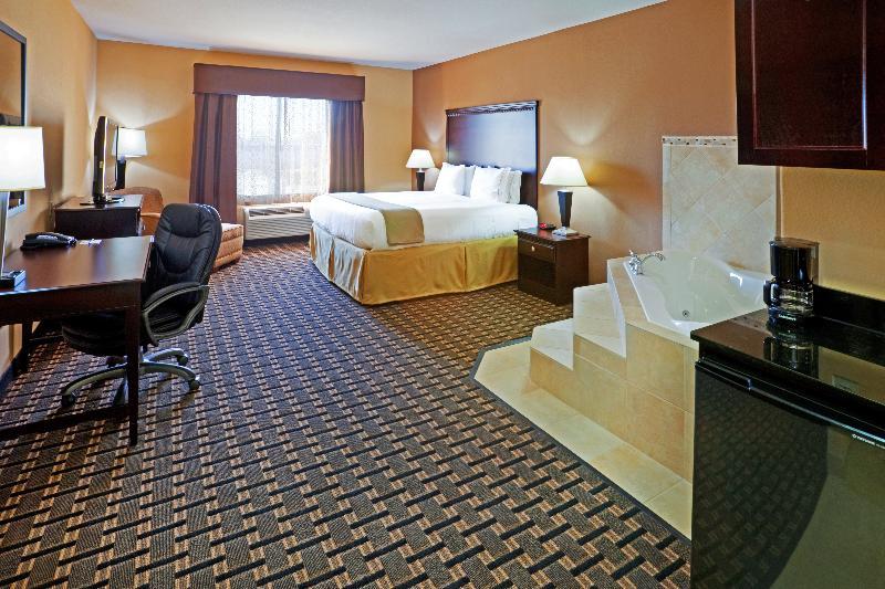 Comfort Inn & Suites Dallas Medical-Market Center Extérieur photo