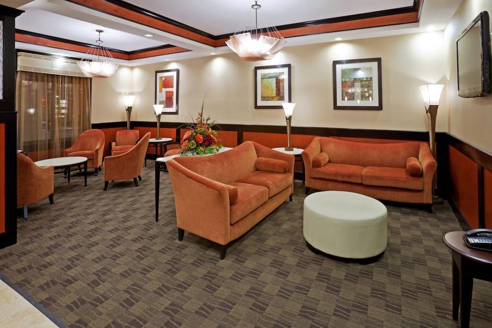 Comfort Inn & Suites Dallas Medical-Market Center Extérieur photo